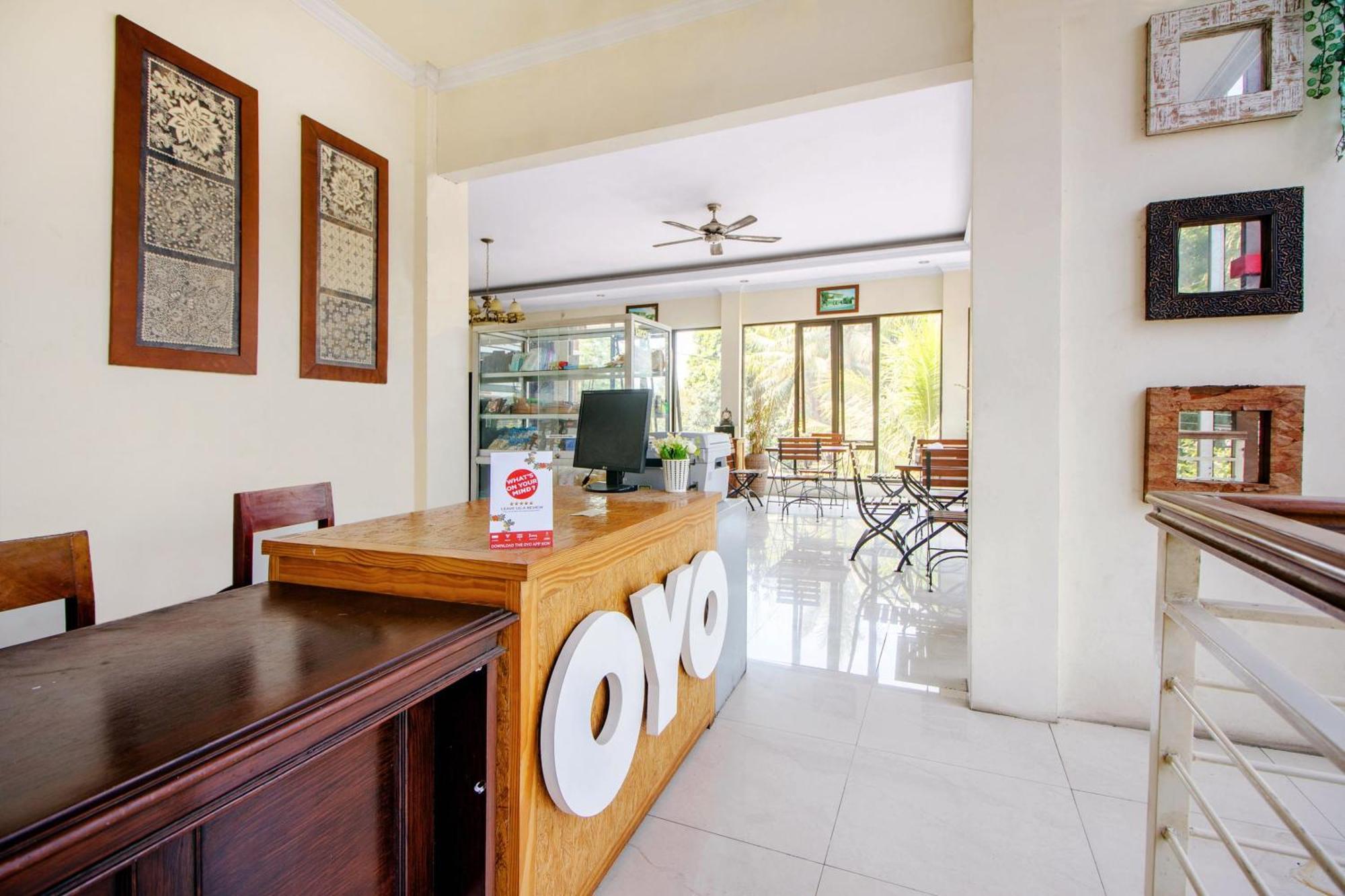 Super Oyo 250 De'Gadri Ndalem Hotell Jarakan Exteriör bild